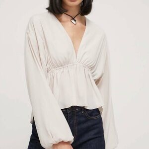 Abercrombie & Fitch Cream V-Neck Blouse